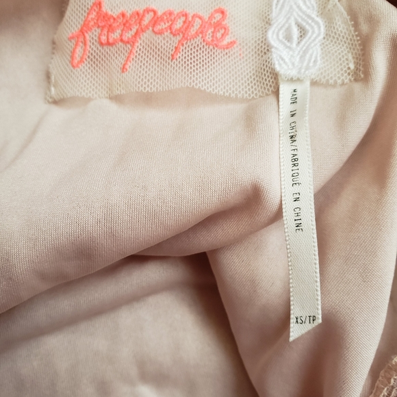 FINAL PRICE!! DONATING SOON⏰ NWT Free People Mixed Mesh Bodycon Dress Champagne - Picture 4 of 7